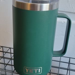 Yeti Rambler - 24 oz. Mug - Northwoods Green